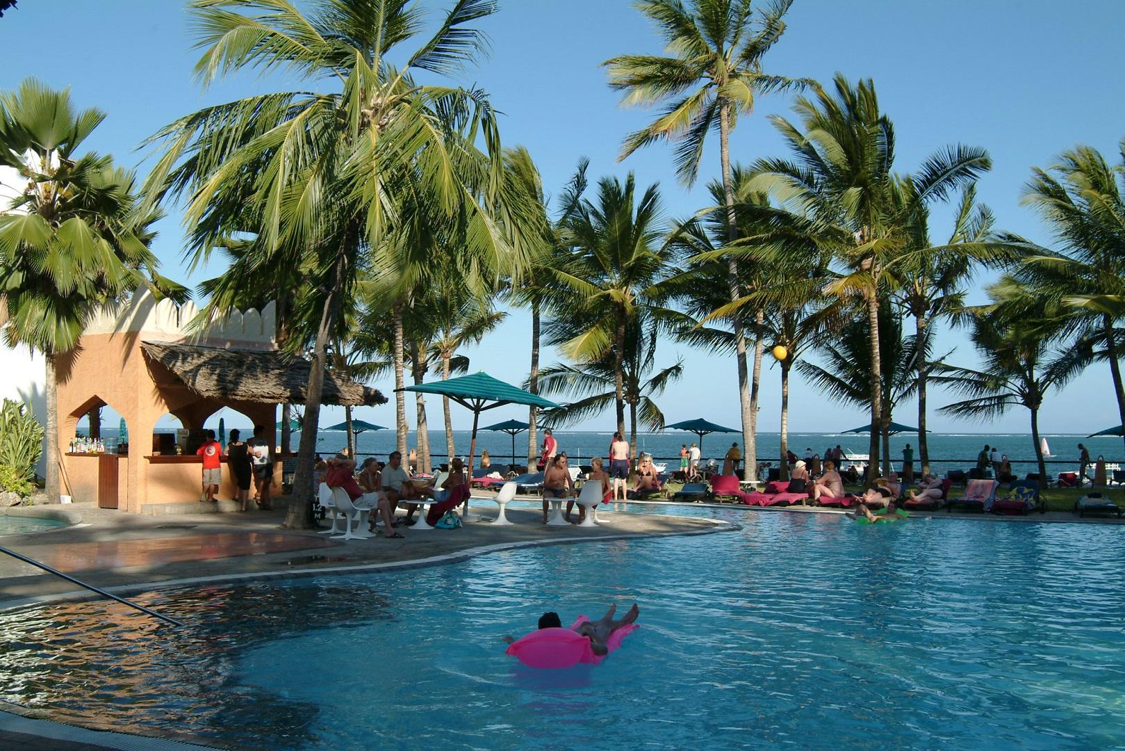 Mombasa Beach Getaway glry 3